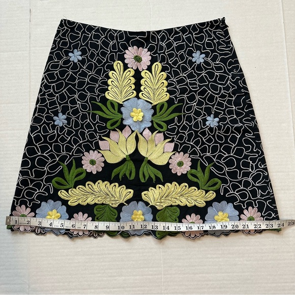 ANTHROPOLOGIE Snak Embroidered Multi Color Floral A Line Skirt SZ 6 - Picture 11 of 12
